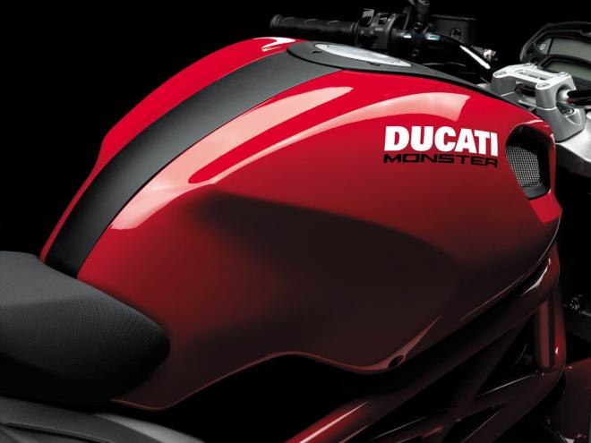 Ducati Monster 696