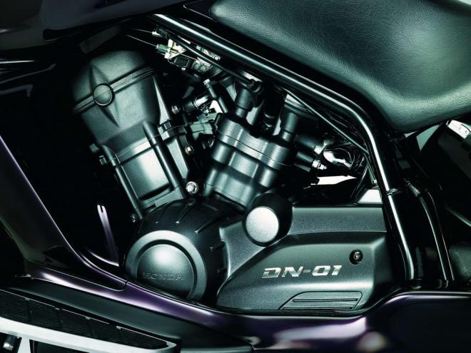 Honda Dn-01