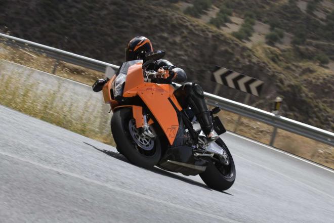 KTM RC8