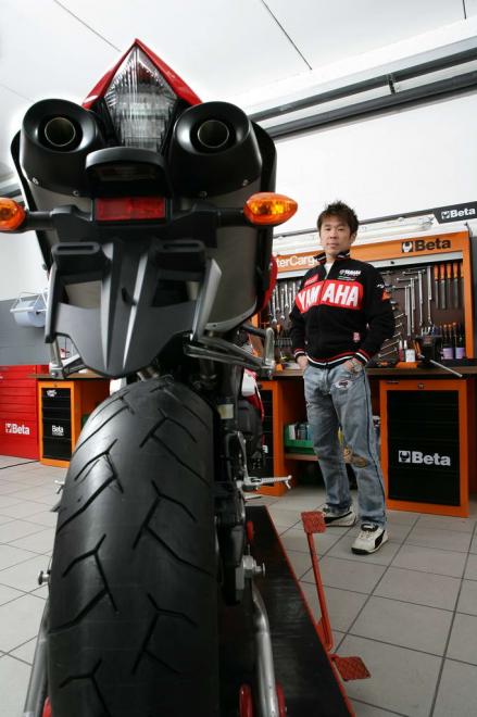 Yamaha R1 10th Anniversary