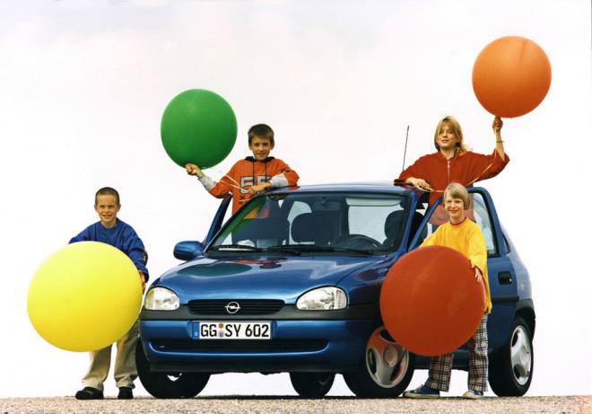 Opel Corsa: 25 anni