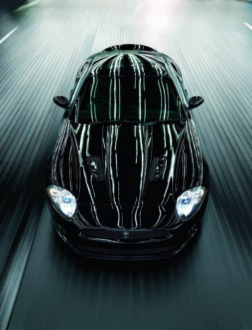 Jaguar XKR-S 