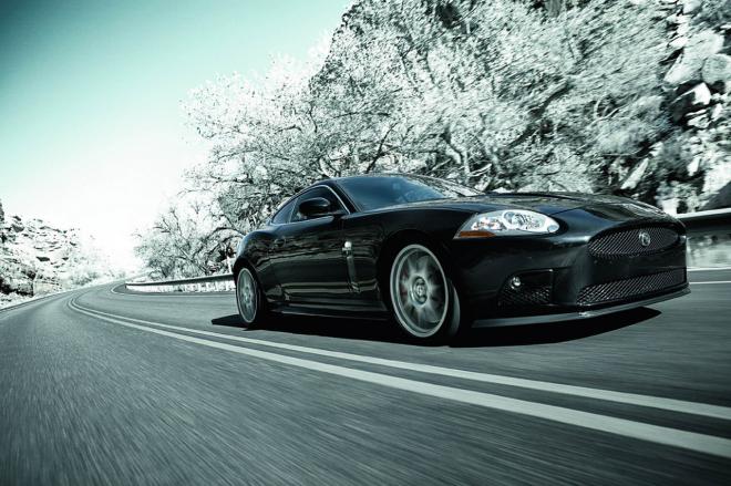 Jaguar XKR-S 