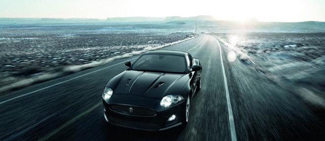 Jaguar XKR-S 