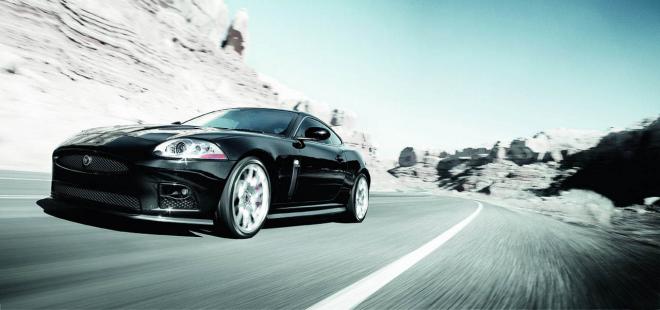 Jaguar XKR-S 