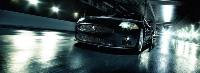 Jaguar XKR-S 