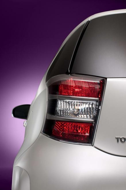 Toyota iQ