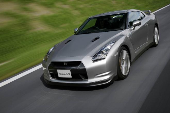 Nissan GT-R