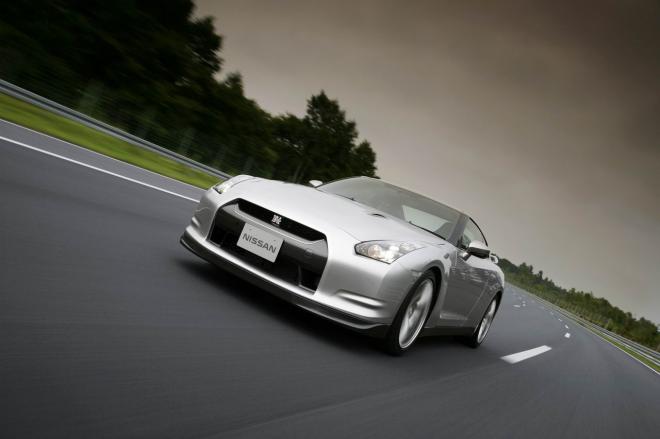 Nissan GT-R