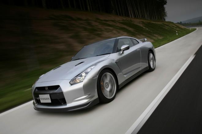 Nissan GT-R
