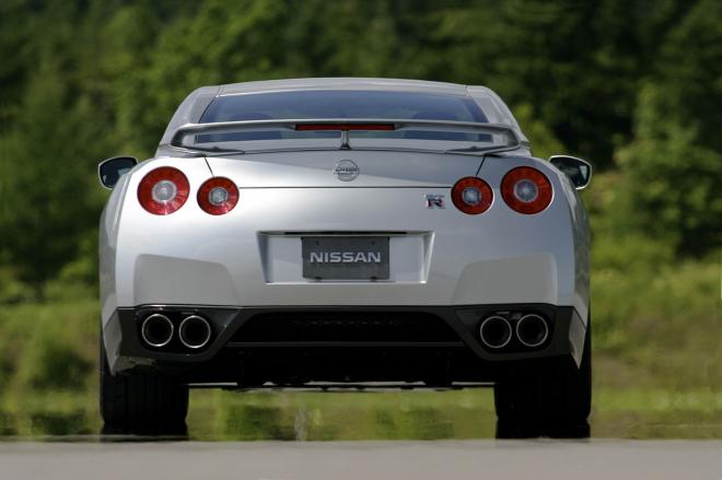 Nissan GT-R