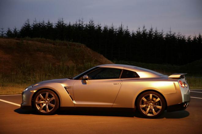 Nissan GT-R