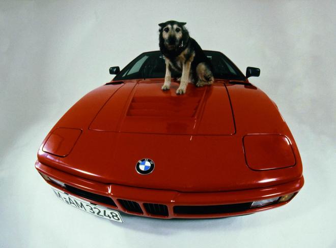 BMW M1 compie 30 anni