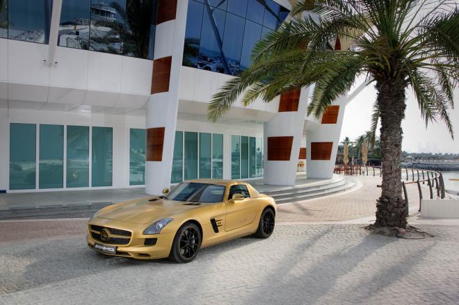 Mercedes SLS AMG