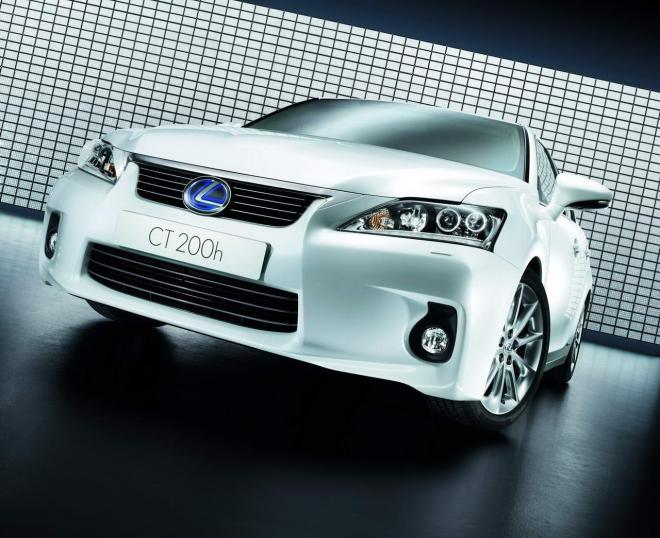 Lexus CT 200h
