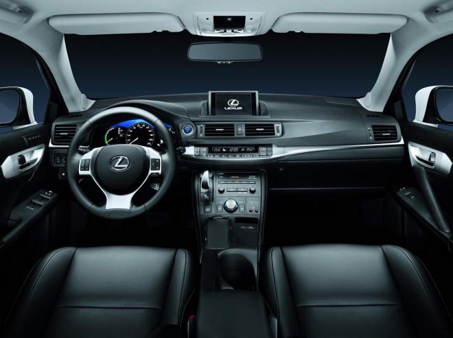 Lexus CT 200h