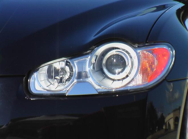  Jaguar XF Stealth Edition