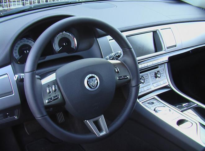  Jaguar XF Stealth Edition