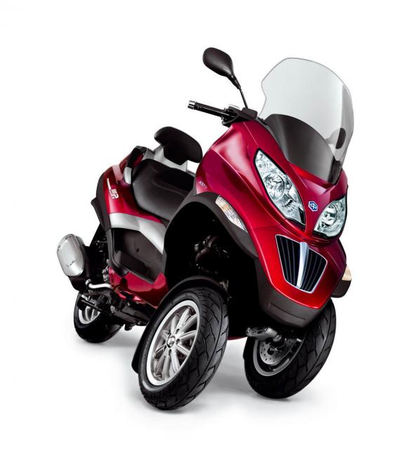 Piaggio MP3 300