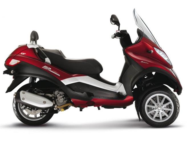 Piaggio MP3 300