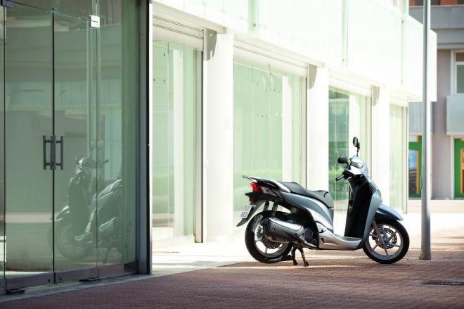 Honda SH300 2011