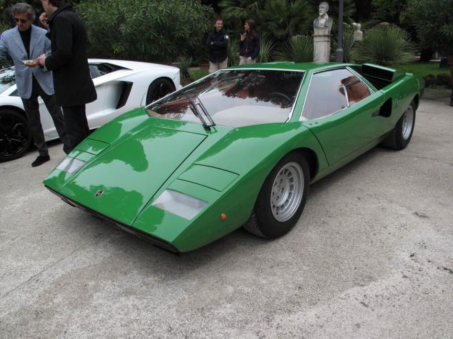 Lamborghini Aventador a Roma