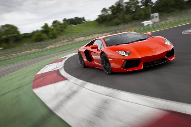 Lamborghini Aventador - Vallellunga