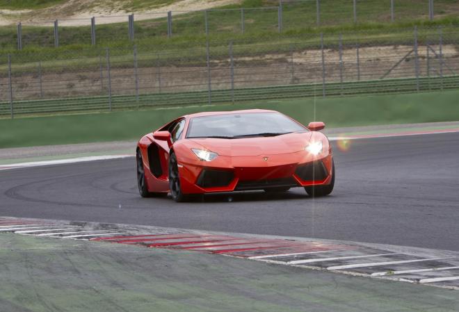 Lamborghini Aventador - Vallellunga