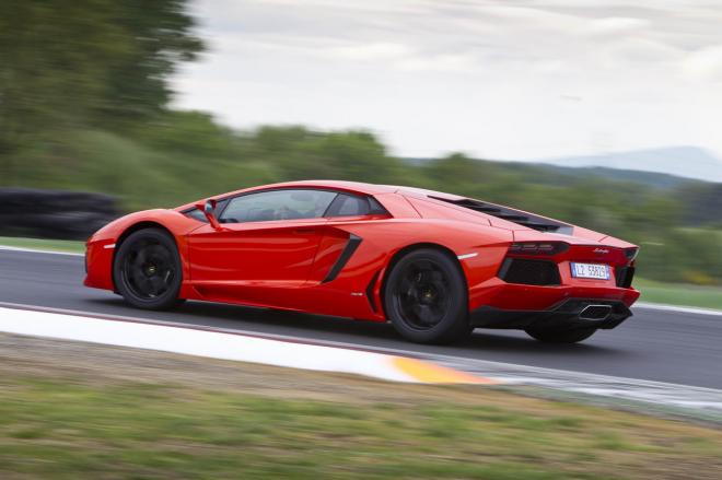 Lamborghini Aventador - Vallellunga