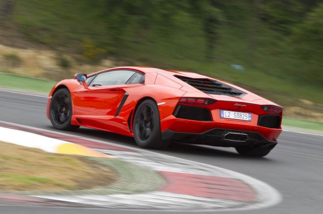 Lamborghini Aventador - Vallellunga