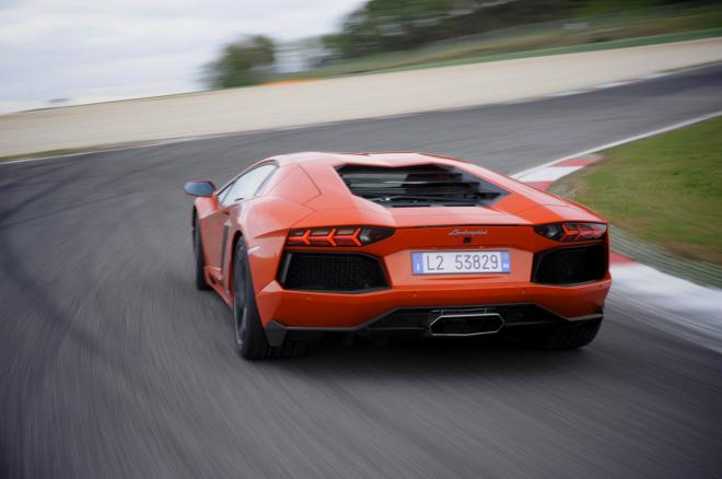 Lamborghini Aventador - Vallellunga