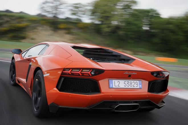 Lamborghini Aventador - Vallellunga