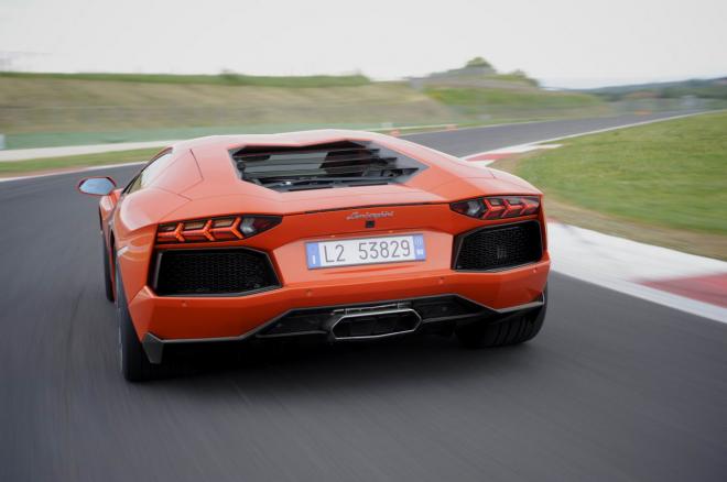 Lamborghini Aventador - Vallellunga