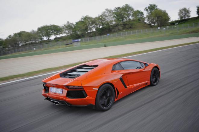 Lamborghini Aventador - Vallellunga