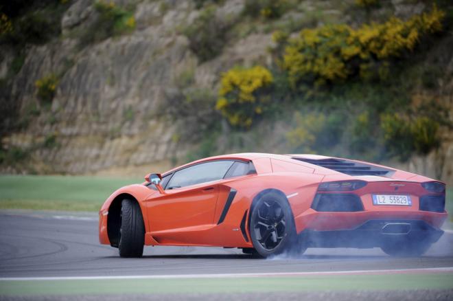 Lamborghini Aventador - Vallellunga