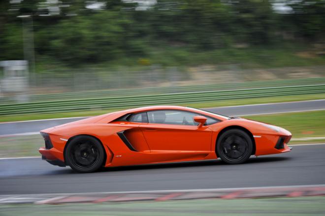 Lamborghini Aventador - Vallellunga