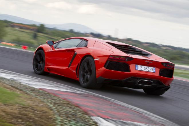 Lamborghini Aventador - Vallellunga