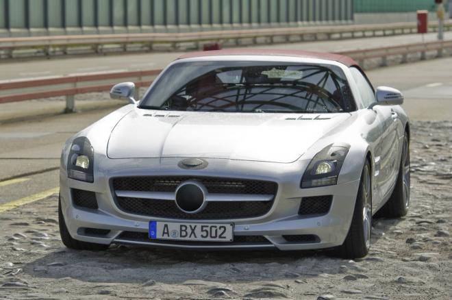 Mercedes SLS AMG Roadster