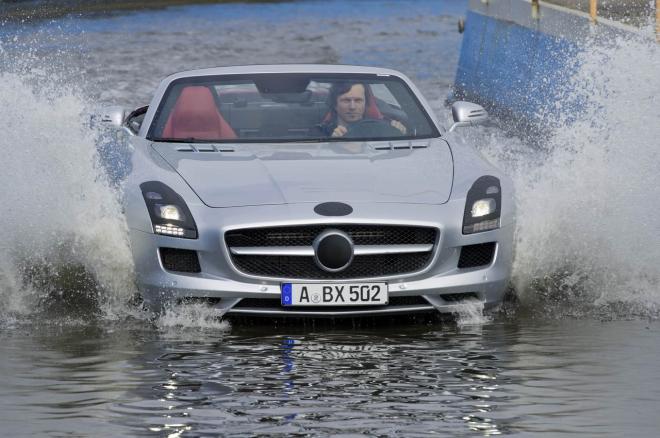 Mercedes SLS AMG Roadster