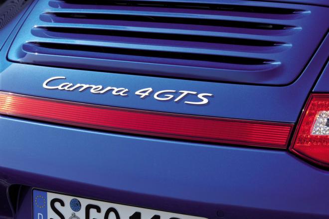 Porsche 911 Carrera 4 GTS Cabriolet