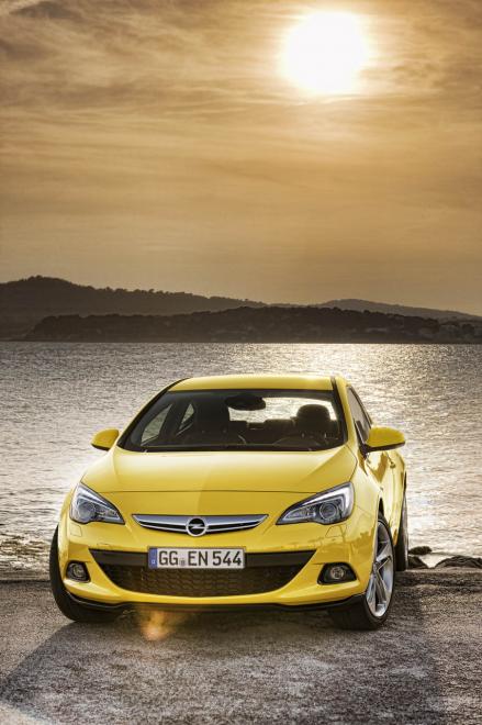 Opel Astra GTC