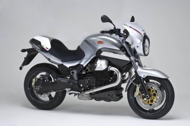 Moto Guzzi 1200 Sport 4V
