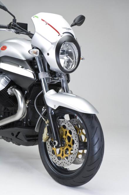 Moto Guzzi 1200 Sport 4V