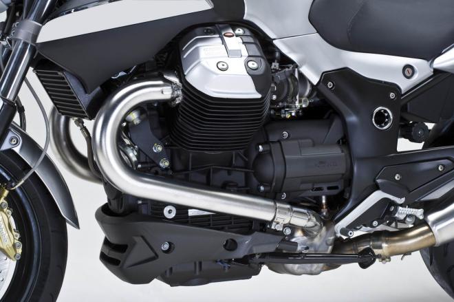 Moto Guzzi 1200 Sport 4V