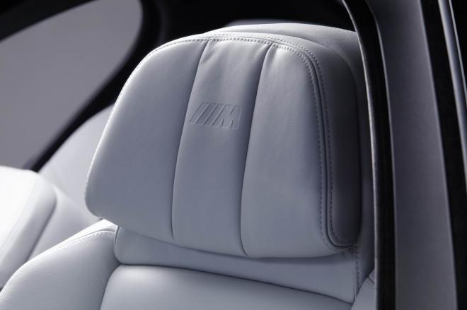BMW M5 2012