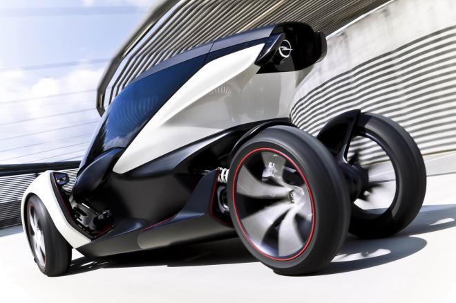Opel IAA Studie