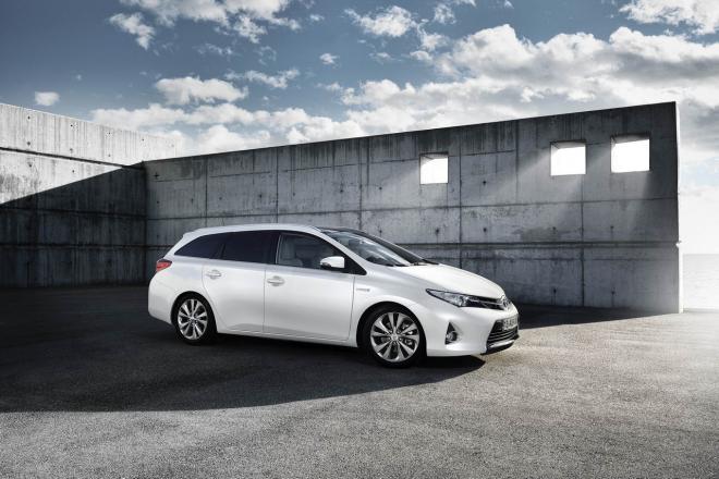 Toyota Auris Touring Sports