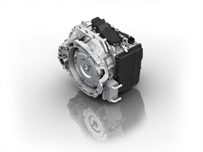 Land Rover presenta trasmissione 9 marce