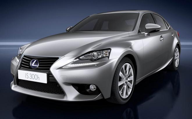 Lexus is300h