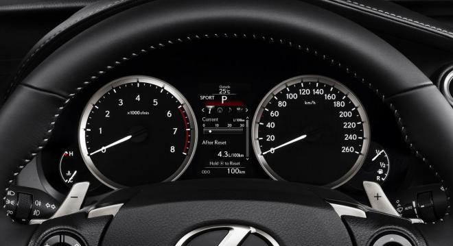 Lexus is300h